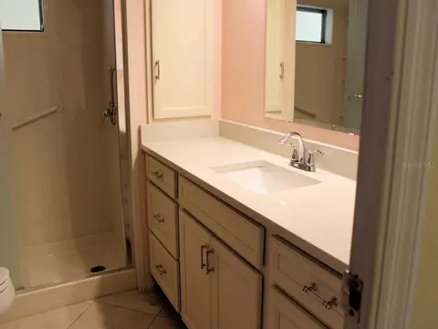 Bath - 92 Thatch Palm St E, Largo, FL 33770 photo 1 of 2