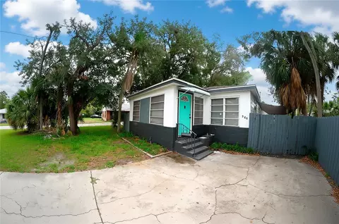 366 45th Ave N, Saint Petersburg, FL 33703
