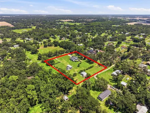 View/Area - 5335 Shakespeare Dr, Dover, FL 33527 photo 4 of 8