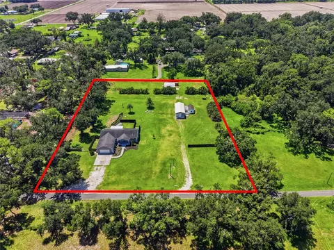 View/Area - 5335 Shakespeare Dr, Dover, FL 33527 photo 6 of 8