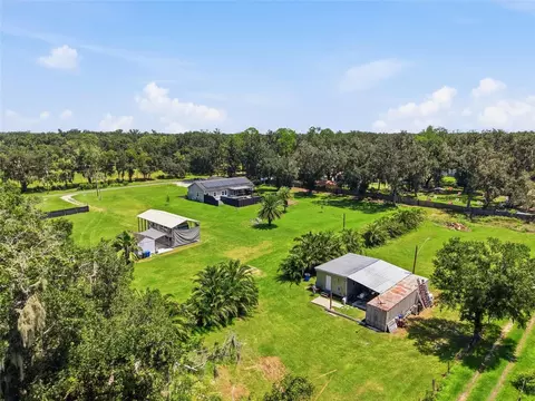 View/Area - 5335 Shakespeare Dr, Dover, FL 33527 photo 1 of 8