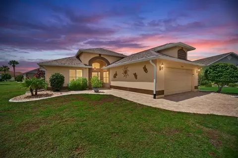 2008 Prestancia Ln, Sun City Center, FL 33573