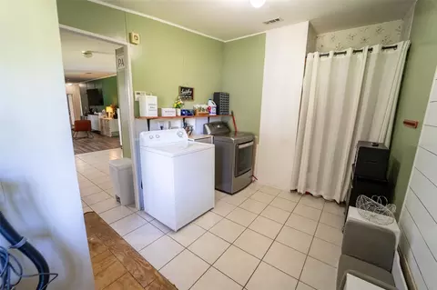 Other - 11516 Tuten Loop, Lithia, FL 33547 photo 6 of 7