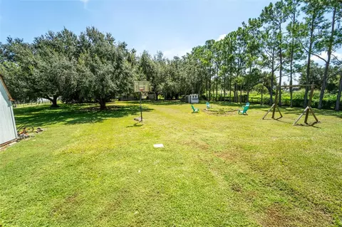 Exterior - 11516 Tuten Loop, Lithia, FL 33547 photo 5 of 14