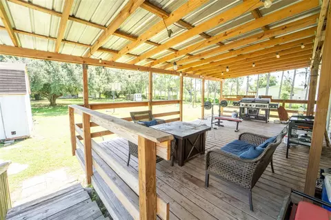 Exterior - 11516 Tuten Loop, Lithia, FL 33547 photo 4 of 14