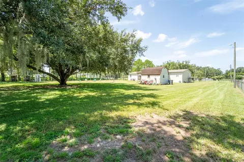 Exterior - 11516 Tuten Loop, Lithia, FL 33547 photo 11 of 14