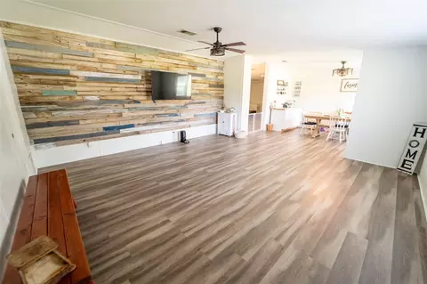 Living - 11516 Tuten Loop, Lithia, FL 33547 photo 1 of 2
