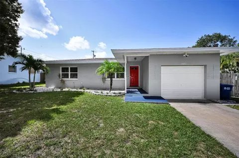 Exterior - 2003 6th Ave SW, Largo, FL 33770 photo 11 of 12