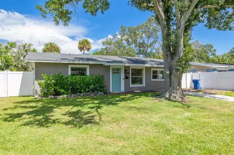 4227 Harrisburg St NE, Saint Petersburg, FL 33703