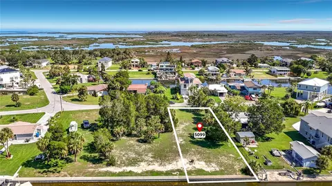 5111 Cedarbrook Ln, Hernando Beach, FL 34607 photo 3