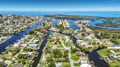 5111 Cedarbrook Ln, Hernando Beach, FL 34607 photo 18