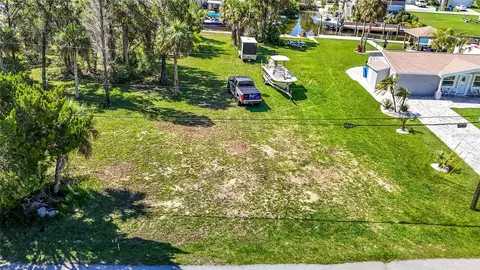 5111 Cedarbrook Ln, Hernando Beach, FL 34607 photo 9