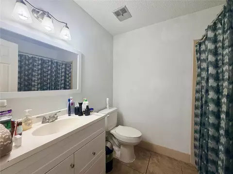 Bath - Undisclosed, Ocala, FL 34479 photo 2 of 2