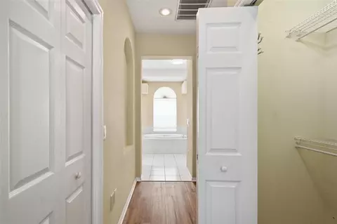 Entry Way - 926 E Triple Crown Loop, Hernando, FL 34442 photo 2 of 2