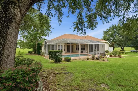 Exterior - 926 E Triple Crown Loop, Hernando, FL 34442 photo 9 of 15