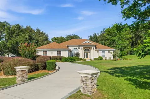 Exterior - 926 E Triple Crown Loop, Hernando, FL 34442 photo 14 of 15