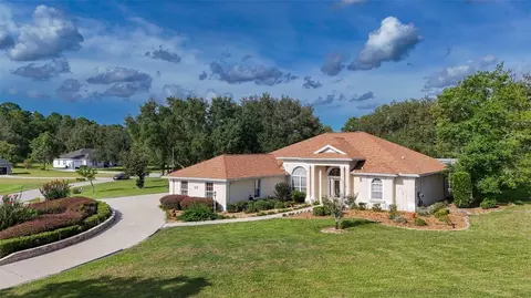 View/Area - 926 E Triple Crown Loop, Hernando, FL 34442 photo 1 of 4