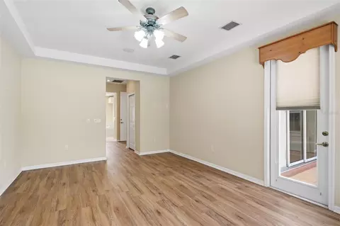 Living - 926 E Triple Crown Loop, Hernando, FL 34442 photo 10 of 10