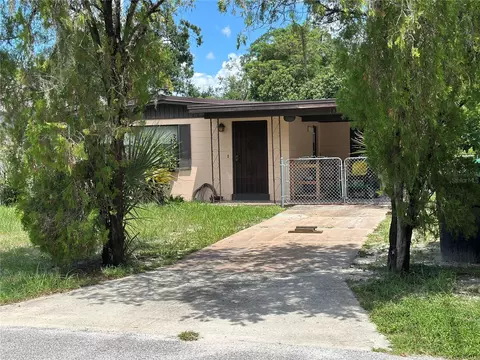 1301 W Hamilton Ave, Tampa, FL 33604