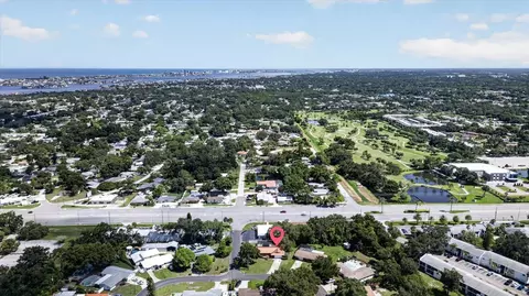 View/Area - 13497 Oval Dr E, Largo, FL 33774 photo 5 of 20