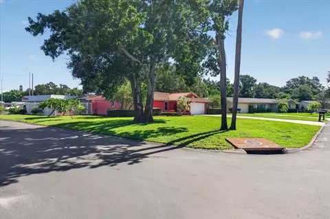 Exterior - 13497 Oval Dr E, Largo, FL 33774 photo 10 of 31