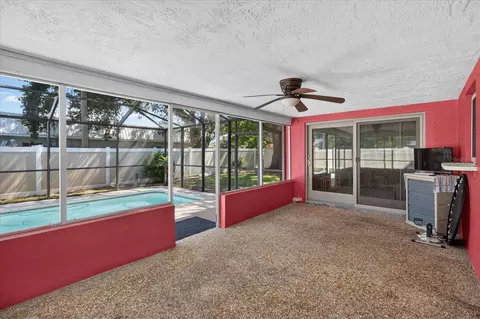Exterior - 13497 Oval Dr E, Largo, FL 33774 photo 16 of 31