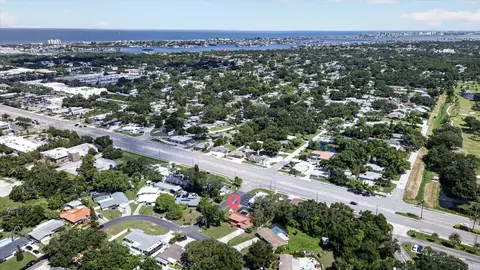 View/Area - 13497 Oval Dr E, Largo, FL 33774 photo 6 of 20