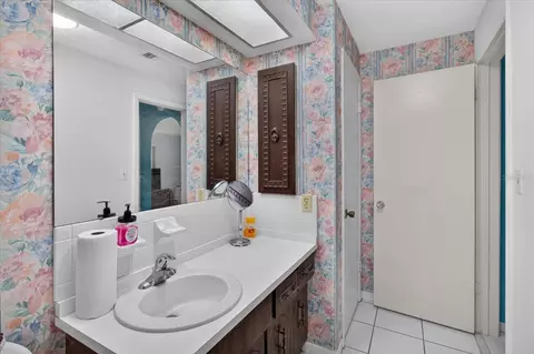 Bath - 13497 Oval Dr E, Largo, FL 33774 photo 5 of 6