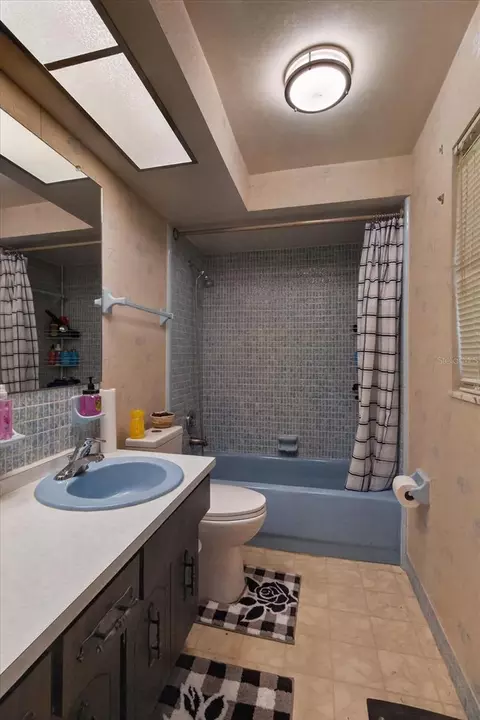 Bath - 13497 Oval Dr E, Largo, FL 33774 photo 1 of 6