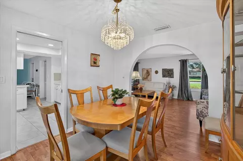 Dining - 13497 Oval Dr E, Largo, FL 33774 photo 4 of 5