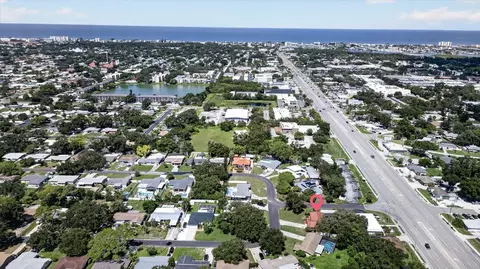 View/Area - 13497 Oval Dr E, Largo, FL 33774 photo 3 of 20