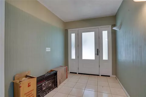 Entry Way - Undisclosed, Largo, FL 33778 photo 1 of 1