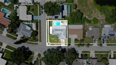View/Area - Undisclosed, Largo, FL 33778 photo 2 of 6