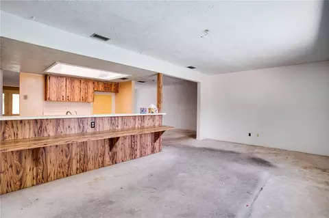 Living - Undisclosed, Largo, FL 33778 photo 6 of 7