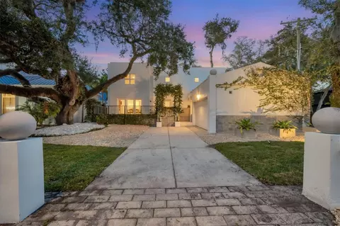 2701 Chambray Ln, Tampa, FL 33611