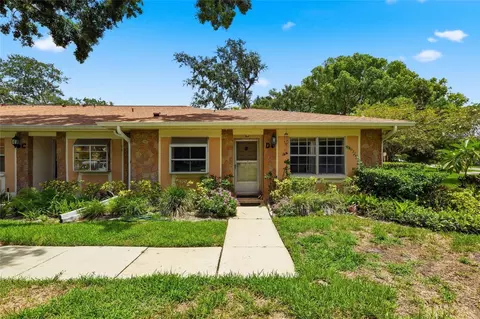 2211 Lark Cir W #D, Palm Harbor, FL 34684