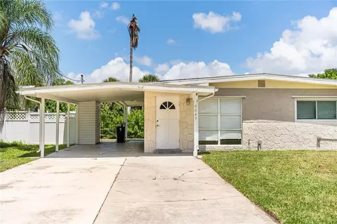 5043 Osprey Ln, New Port Richey, FL 34652