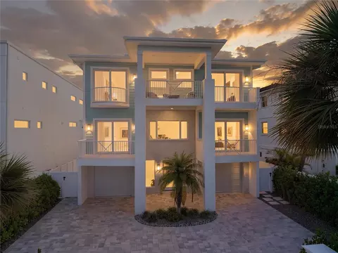 34 Gulf Blvd, Indian Rocks Beach, FL 33785