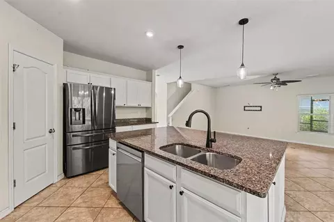 Kitchen - 2121 Branding Iron Ct, Trinity, FL 34655 photo 1 of 3
