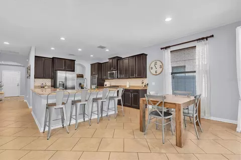 Kitchen - 1307 Ketzal Dr, Trinity, FL 34655 photo 3 of 6
