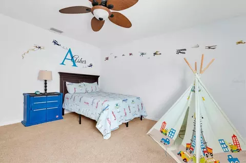 Bedroom - 1307 Ketzal Dr, Trinity, FL 34655 photo 3 of 7