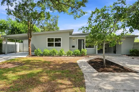7326 11th Ave N, Saint Petersburg, FL 33710