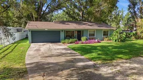 5111 Rawls Rd, Tampa, FL 33624