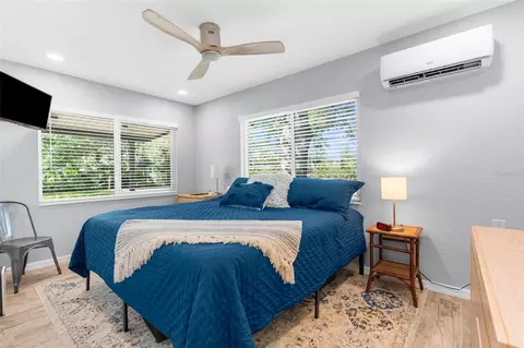 Bedroom - 5421 Gay St, Weeki Wachee, FL 34607 photo 4 of 10