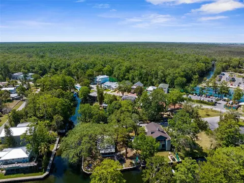 View/Area - 5421 Gay St, Weeki Wachee, FL 34607 photo 7 of 10