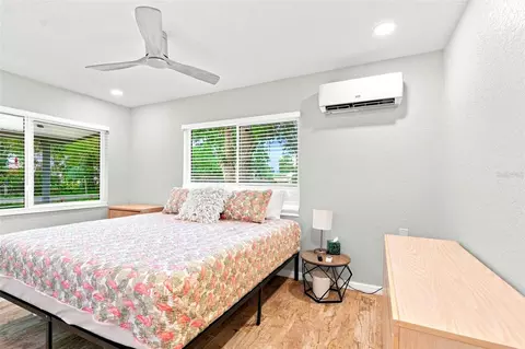 Bedroom - 5421 Gay St, Weeki Wachee, FL 34607 photo 8 of 10