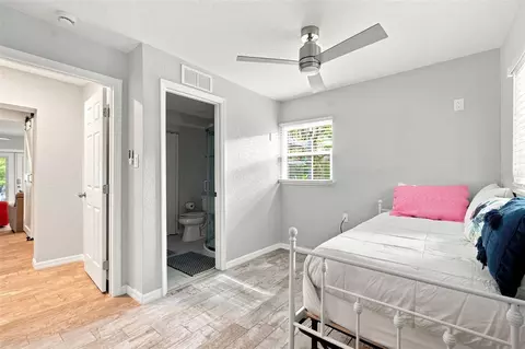 Bedroom - 5421 Gay St, Weeki Wachee, FL 34607 photo 3 of 10