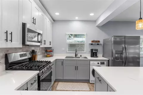 Kitchen - 5421 Gay St, Weeki Wachee, FL 34607 photo 5 of 12