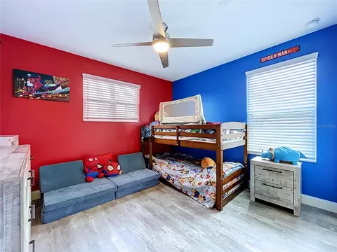 Bedroom - 19219 Leonard Rd, Lutz, FL 33558 photo 5 of 8