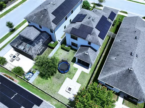 View/Area - 19219 Leonard Rd, Lutz, FL 33558 photo 3 of 13